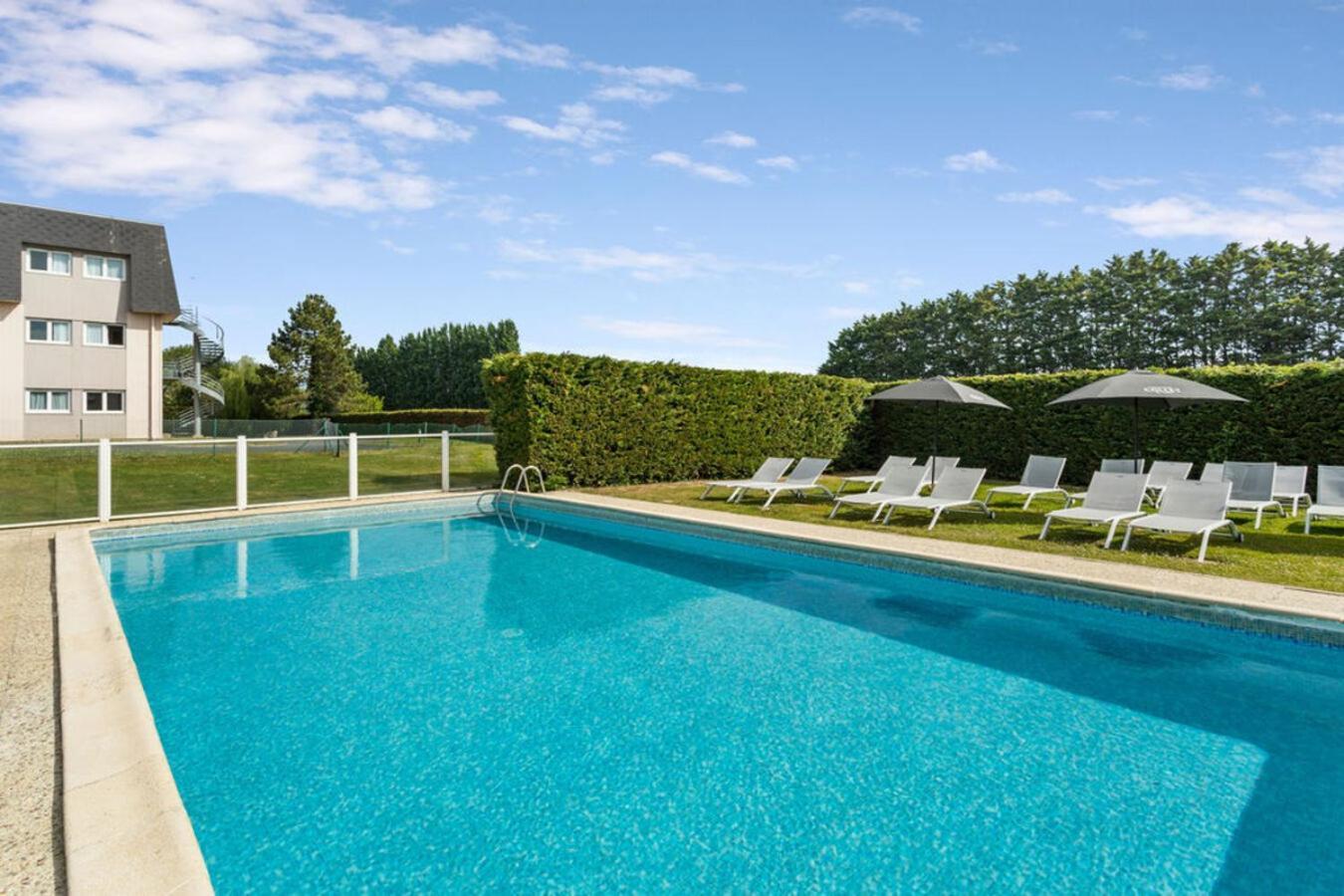 Kyriad Deauville - St Arnoult 3*