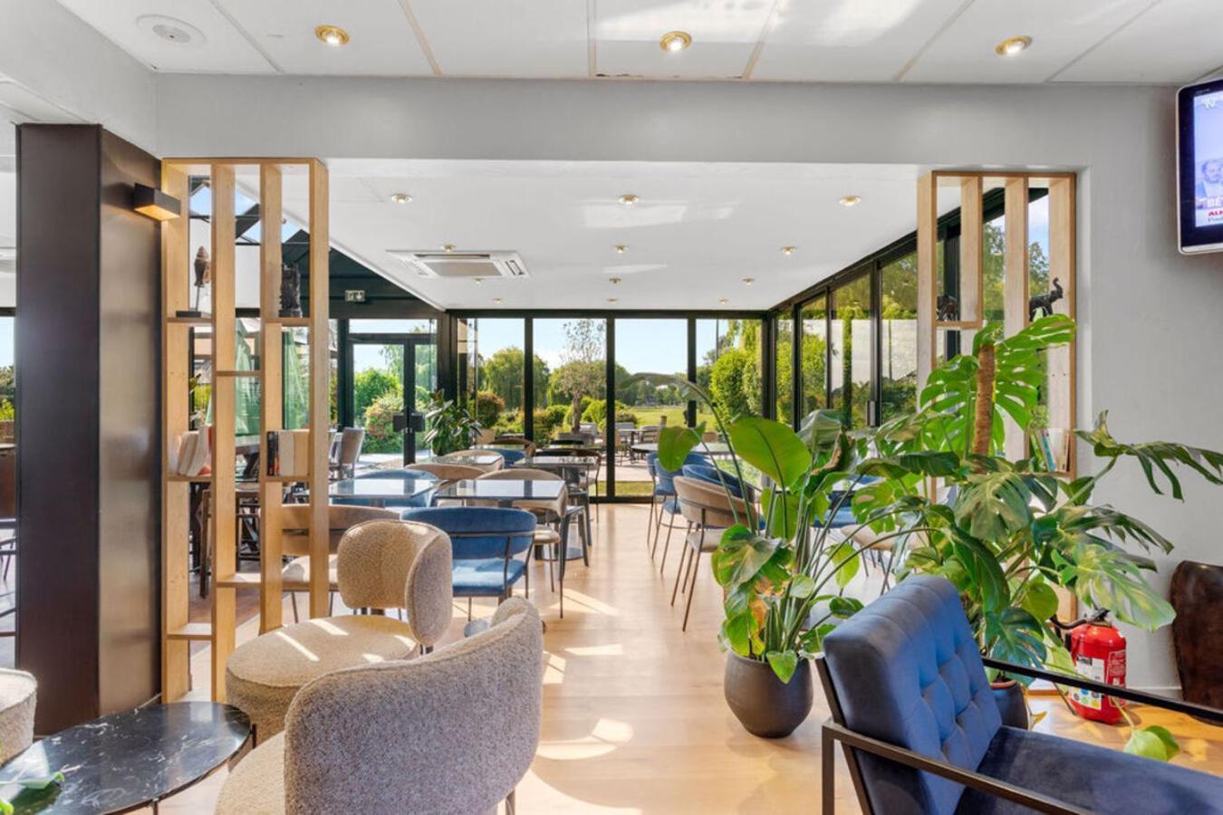 Kyriad Deauville - St Arnoult 3*